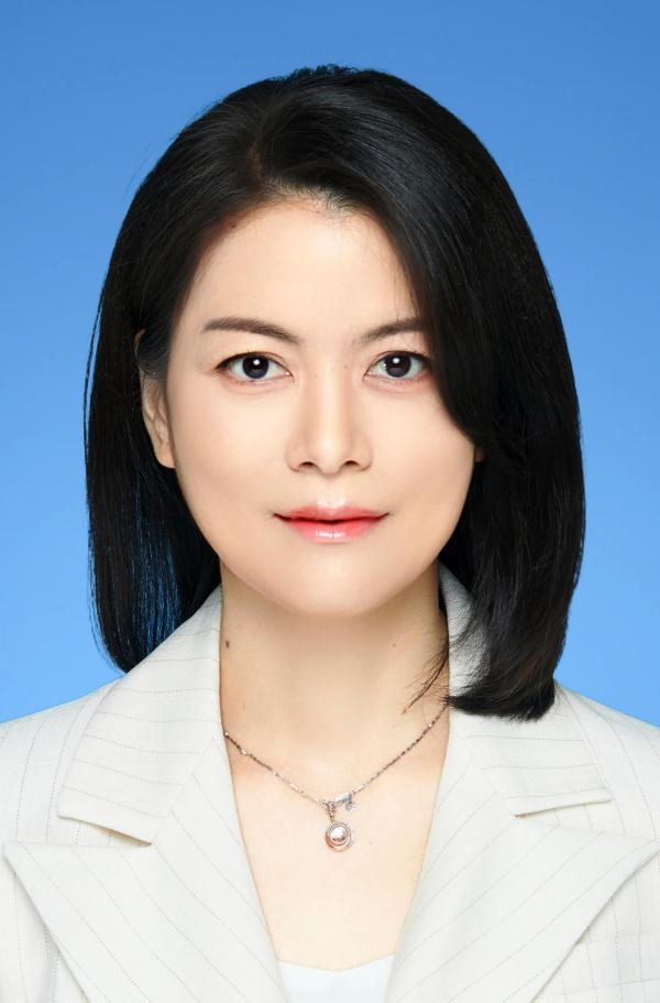 李小玲.jpg